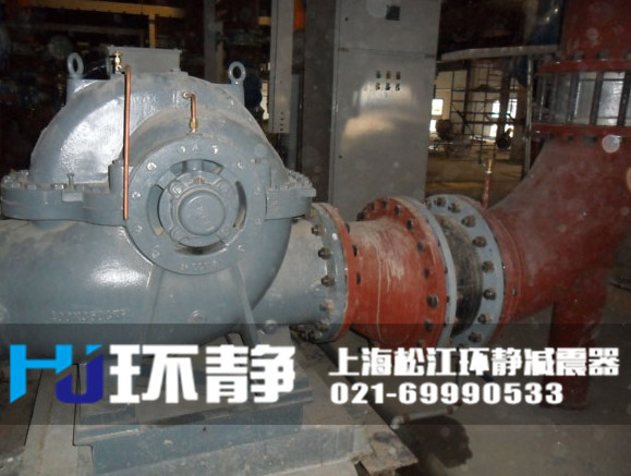 香港港島深水灣高壓管道<a href=http://www.dayangl.com target=_blank class=infotextkey>橡膠接頭</a>運(yùn)行實(shí)圖